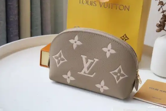 WIS COSMETIC Vuitton Louis POUCH 0427